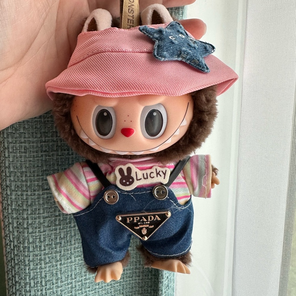 Labubu outfit
